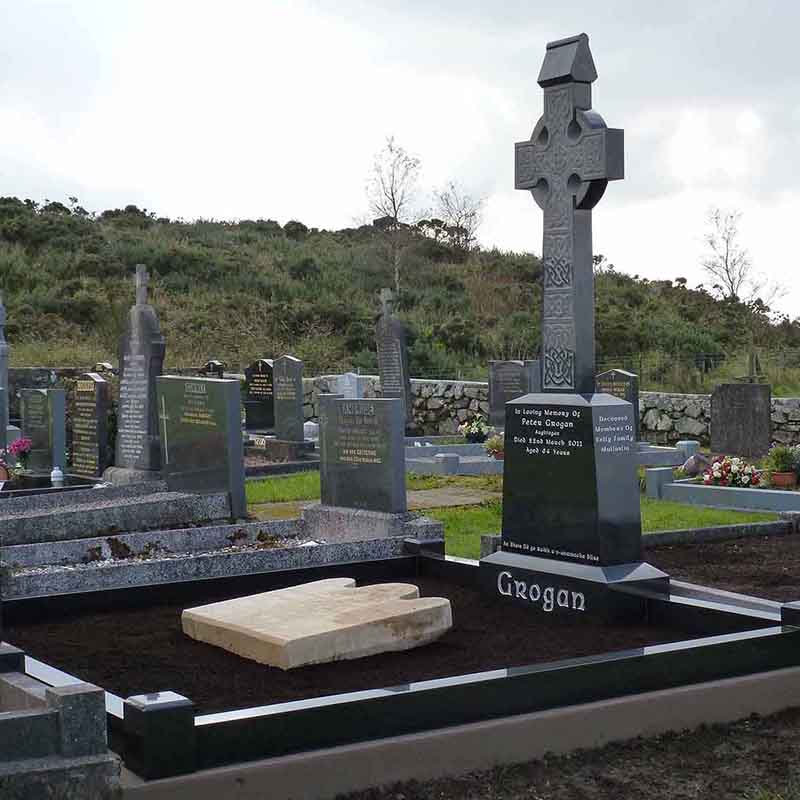 McGovern Memorial Celtic Cross Gravestone